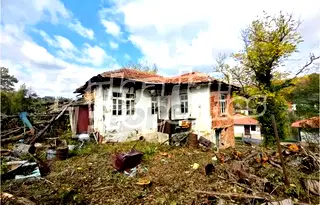 Къща във Велико Търново, с. Костел