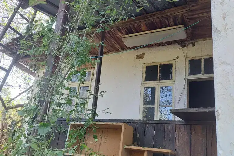 Къща във Велико Търново, с. Костел