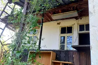 Къща във Велико Търново, с. Костел