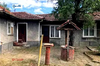 Къща във Велико Търново, с. Козаревец