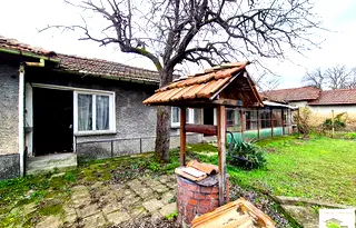 Къща във Велико Търново, с. Козаревец
