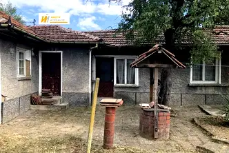Къща във Велико Търново, с. Козаревец
