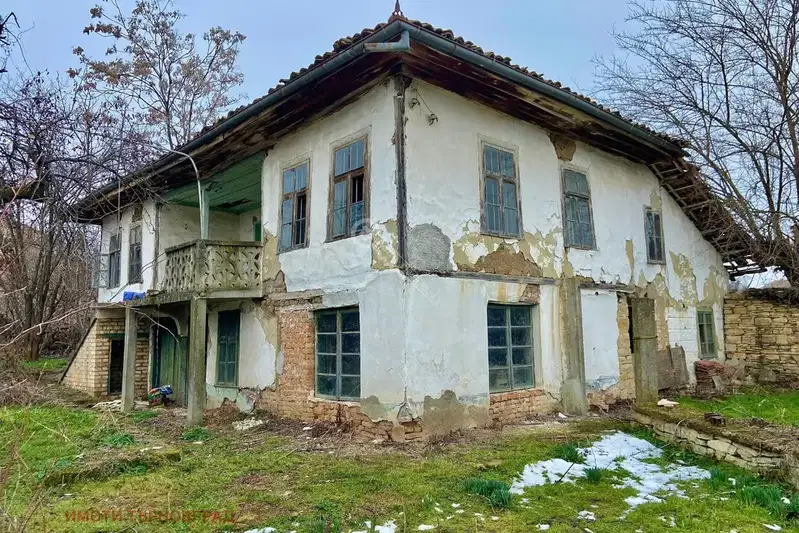 Къща във Велико Търново, с. Куцина