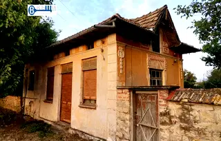 Къща във Велико Търново, с. Куцина