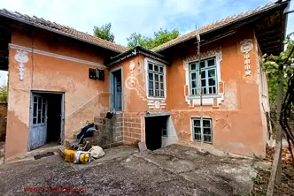 Къща във Велико Търново, с. Куцина