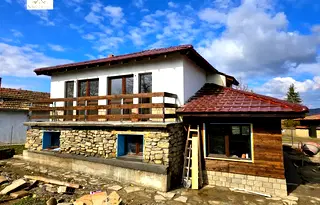 Къща във Велико Търново, с. Къпиново