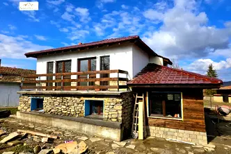 Къща във Велико Търново, с. Къпиново