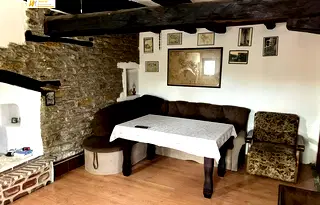 Къща във Велико Търново, с. Леденик