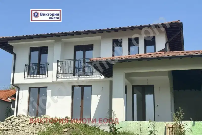 House in Oblast Veliko Tyrnovo, Ledenik