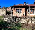 Снимка 4 — Къща във Велико Търново, с. Леденик
