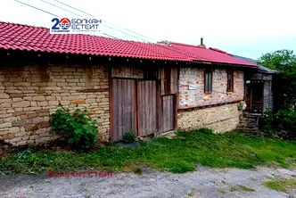 Къща във Велико Търново, с. Малки чифлик