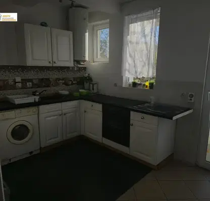 Photo 2 — Three-storey house with 12 rooms in Malki Chiflik village, Veliko Tarnovo region