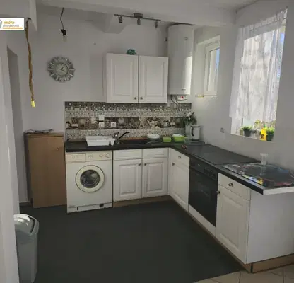 Photo 3 — Three-storey house with 12 rooms in Malki Chiflik village, Veliko Tarnovo region