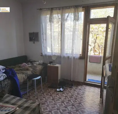 Photo 4 — Three-storey house with 12 rooms in Malki Chiflik village, Veliko Tarnovo region