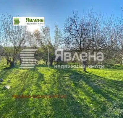 Снимка 4 — Къща във Велико Търново, с. Марян