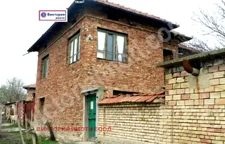 Къща във Велико Търново, с. Масларево