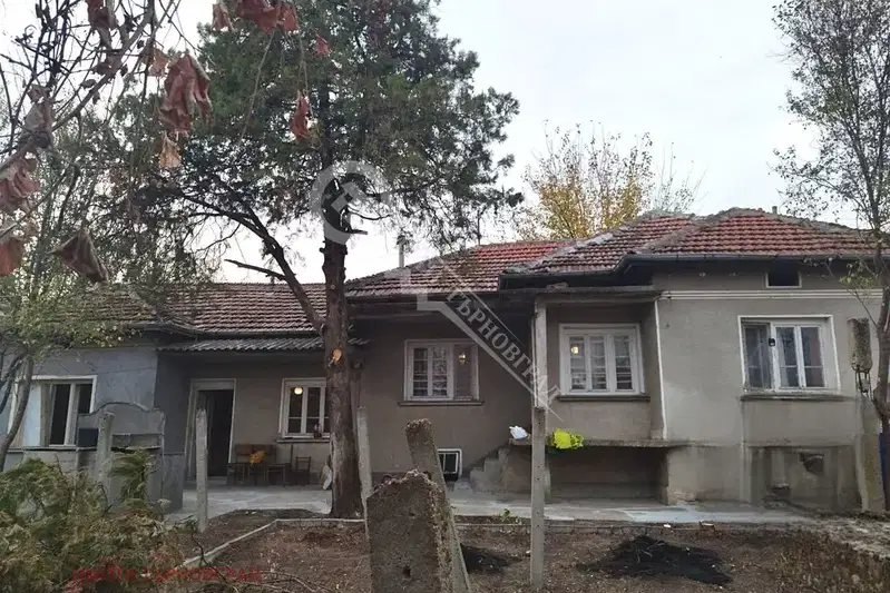 House in Oblast Veliko Tyrnovo, Maslarevo