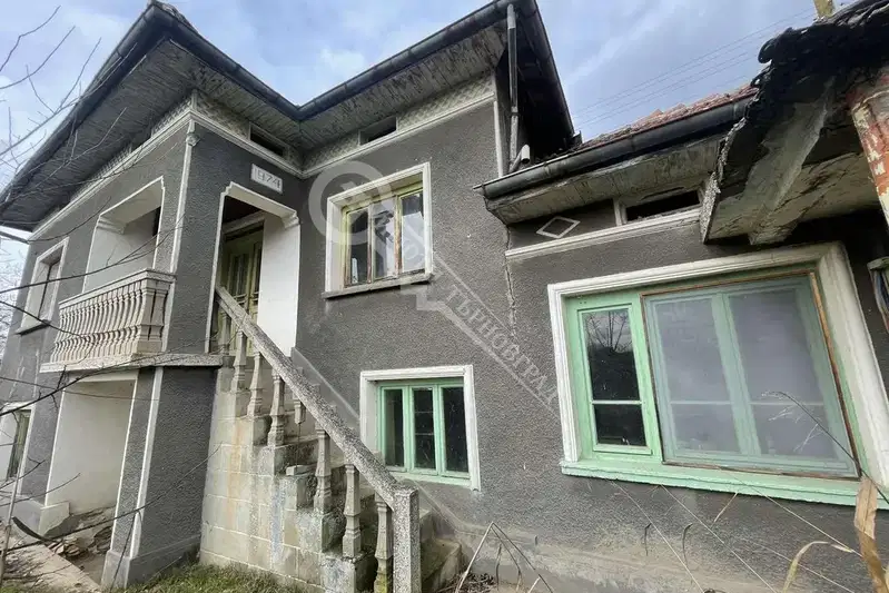 House in Oblast Veliko Tyrnovo, Maslarevo