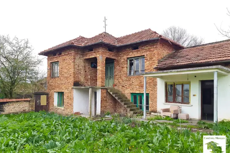House in Oblast Veliko Tyrnovo, Maslarevo