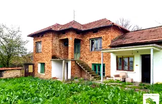 Къща във Велико Търново, с. Масларево