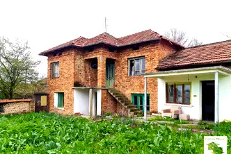 Къща във Велико Търново, с. Масларево