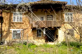 Къща във Велико Търново, с. Масларево