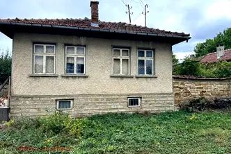 Къща във Велико Търново, с. Мерданя