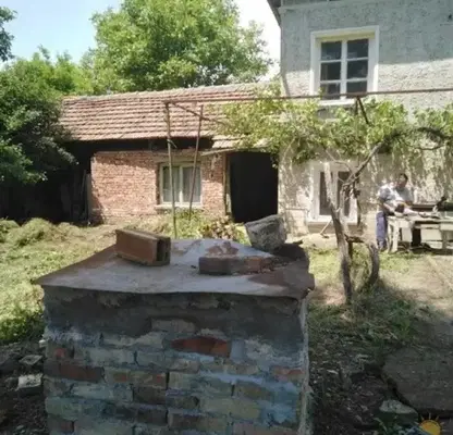 Снимка 4 — Къща във Велико Търново, с. Михалци