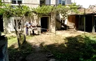 Къща във Велико Търново, с. Михалци