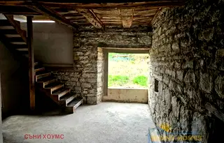 Къща във Велико Търново, с. Миндя