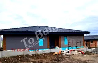 Къща във Велико Търново, с. Момин сбор