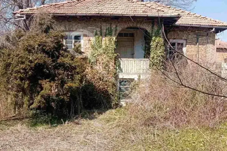 House in Oblast Veliko Tyrnovo, Nikolaevo