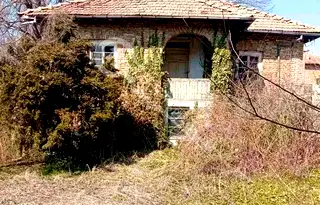 Къща във Велико Търново, с. Николаево