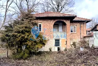 Къща във Велико Търново, с. Николаево