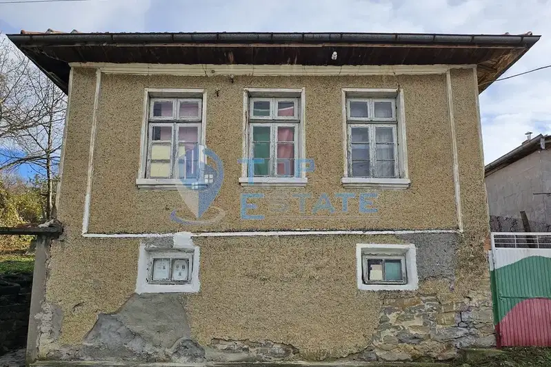 House in Veliko Tyrnovo, s. Novo ishte