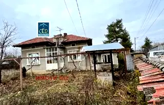 Къща във Велико Търново, с. Ново село