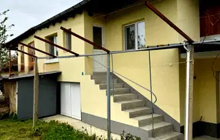 Къща във Велико Търново, с. Ново село