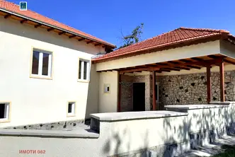 Къща във Велико Търново, с. Ново село