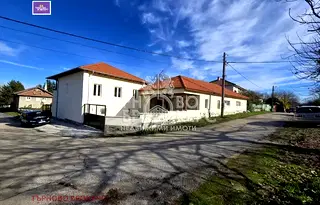 Къща във Велико Търново, с. Ново село