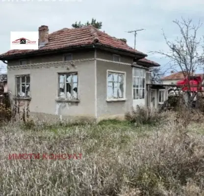 Снимка 2 — Къща във Велико Търново, с. Ново село