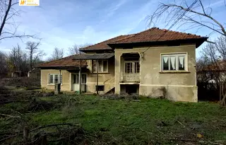 Къща във Велико Търново, с. Обединение