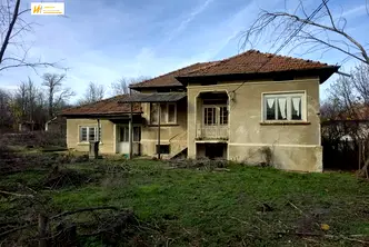 Къща във Велико Търново, с. Обединение