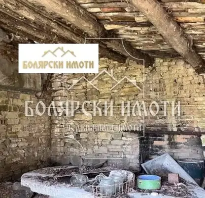 Снимка 3 — Къща във Велико Търново, с. Обединение