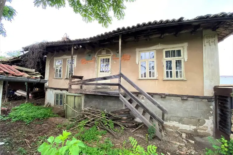House in Veliko Tyrnovo, Obedinenie