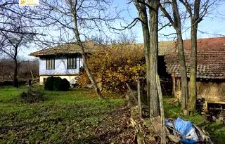 Къща във Велико Търново, с. Обединение