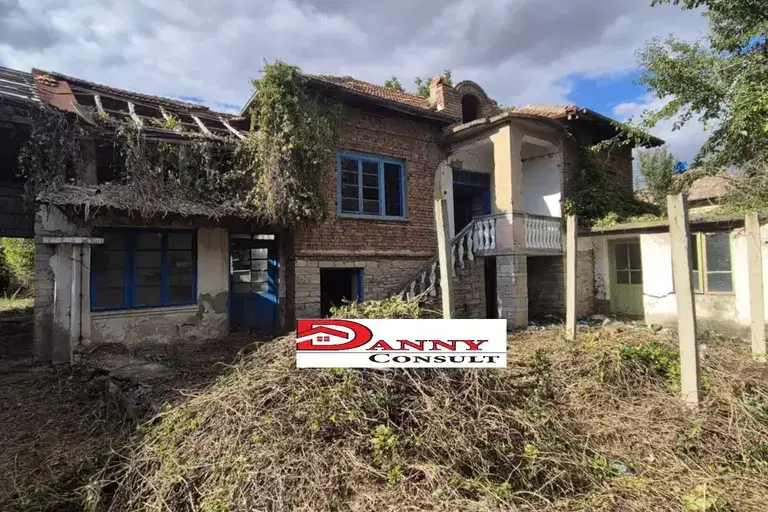 House in Oblast Veliko Tyrnovo, Obedinenie