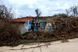 Къща във Велико Търново, с. Орловец