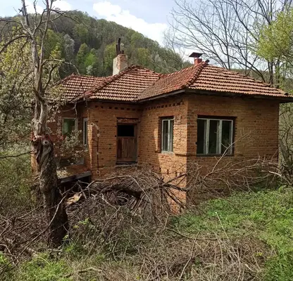 Снимка 4 — Къща във Велико Търново, с. Осенарите