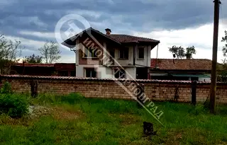 Къща във Велико Търново, с. Овча могила