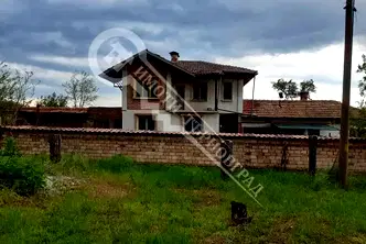 Къща във Велико Търново, с. Овча могила